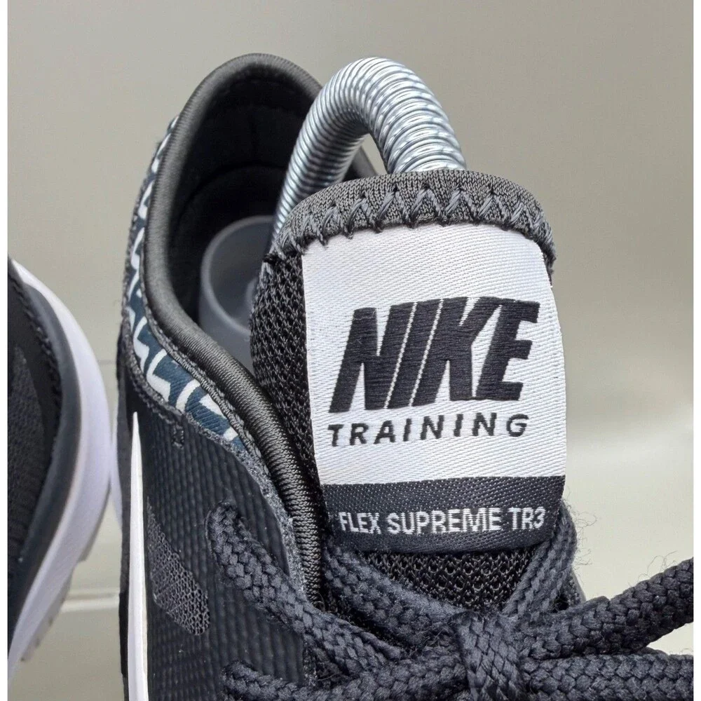 Nike Flex Supreme TR 3 Womens  9.5 Flexible Training Sneakers Black 683138-001